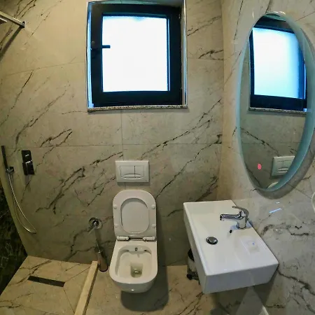 Hotel Braxton Shupenze
